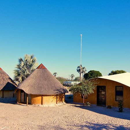 Ongula Village Homestead Lodge Omupumba Exterior photo