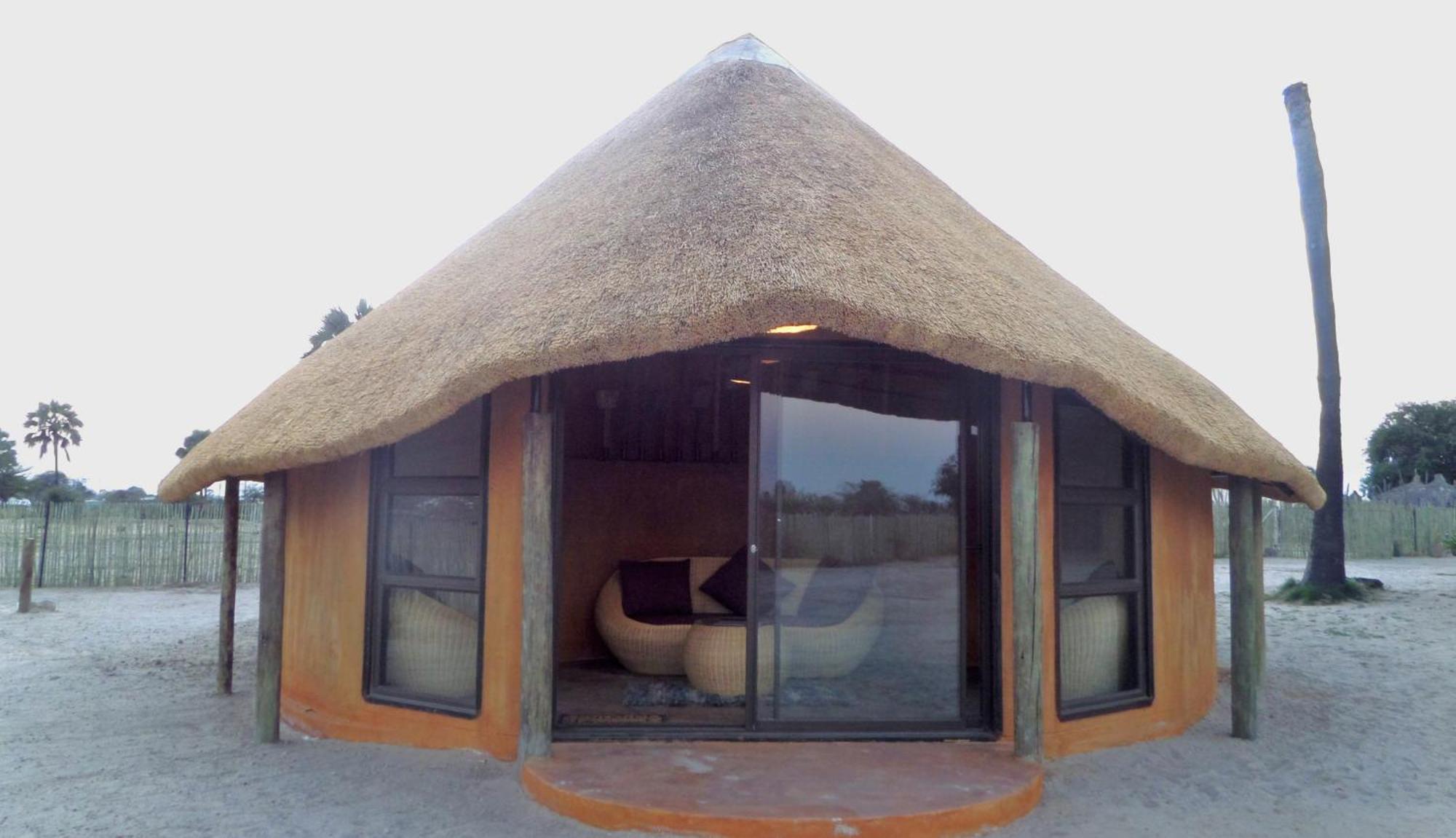 Ongula Village Homestead Lodge Omupumba Room photo